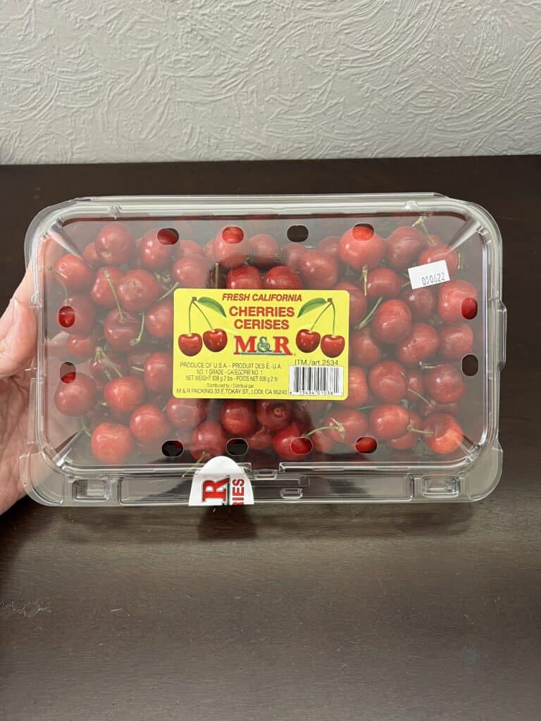 pack of cherries