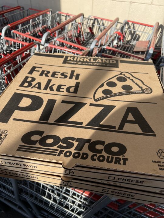 How to Order a Costco Pizza? (2022 Prices, Sizes, and More!)